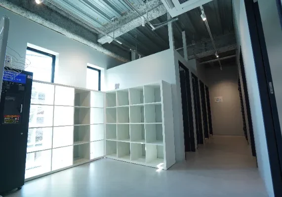 s-6000x4000_v-frms_webp_777f9aff-37dd-4cb6-9907-764fd6c9370b_small